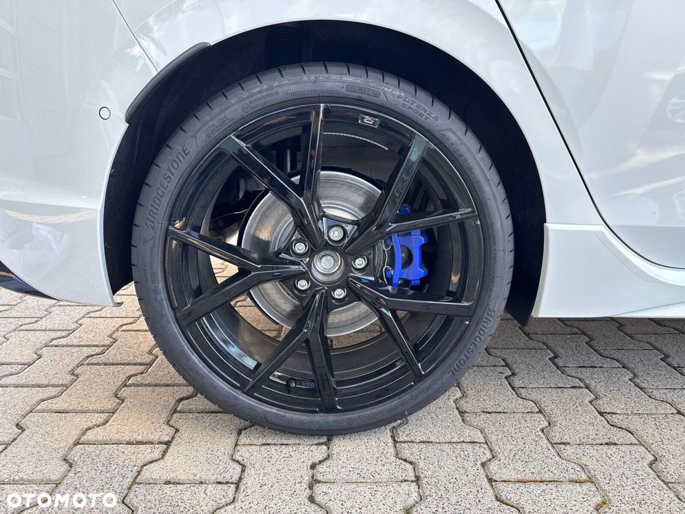 Volkswagen Golf - 19