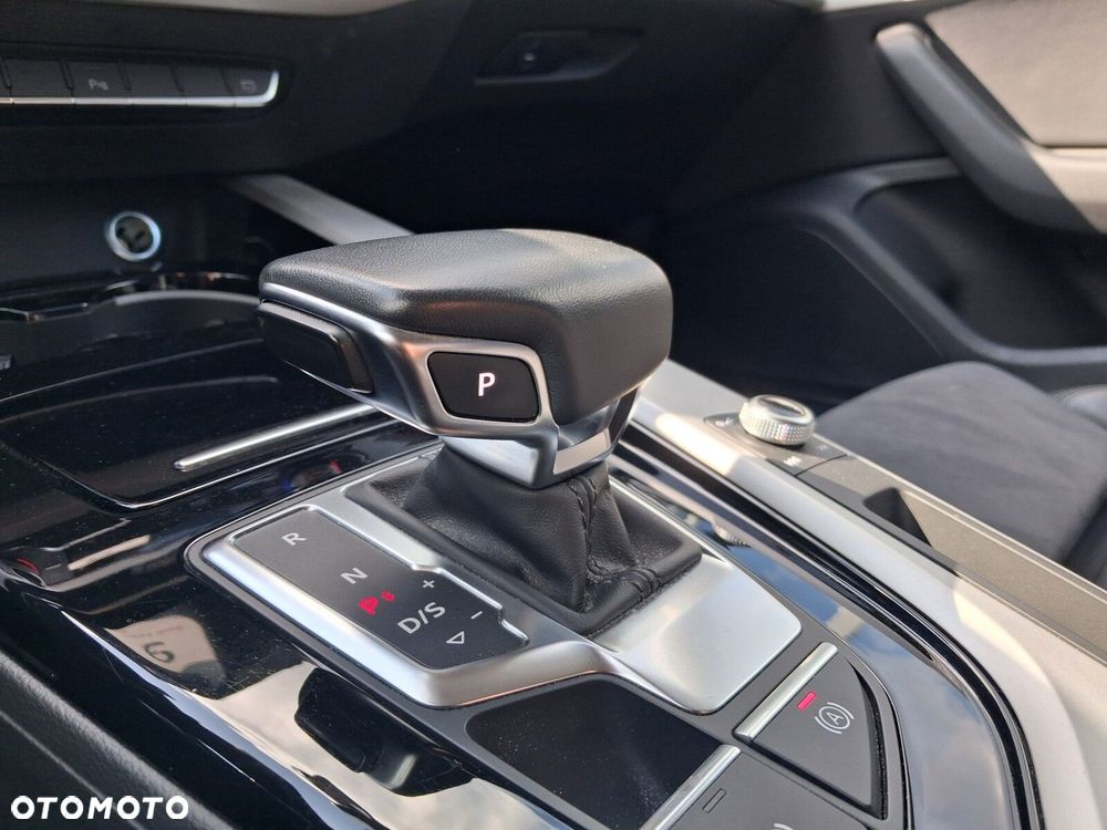 Audi A4 Limousine - 22