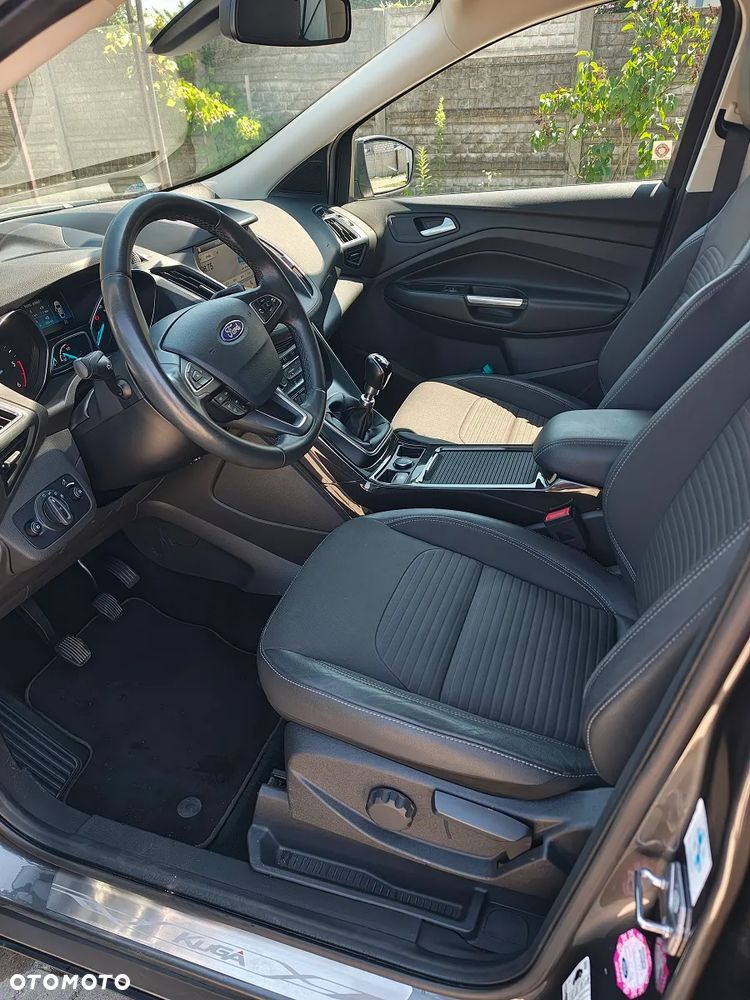 Ford Kuga 2.0 TDCi AWD Trend - 10