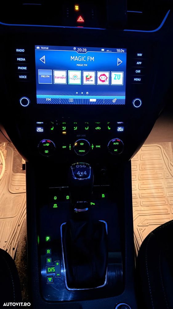 Skoda Octavia 2.0 TDI 4x4 DSG Scout - 10
