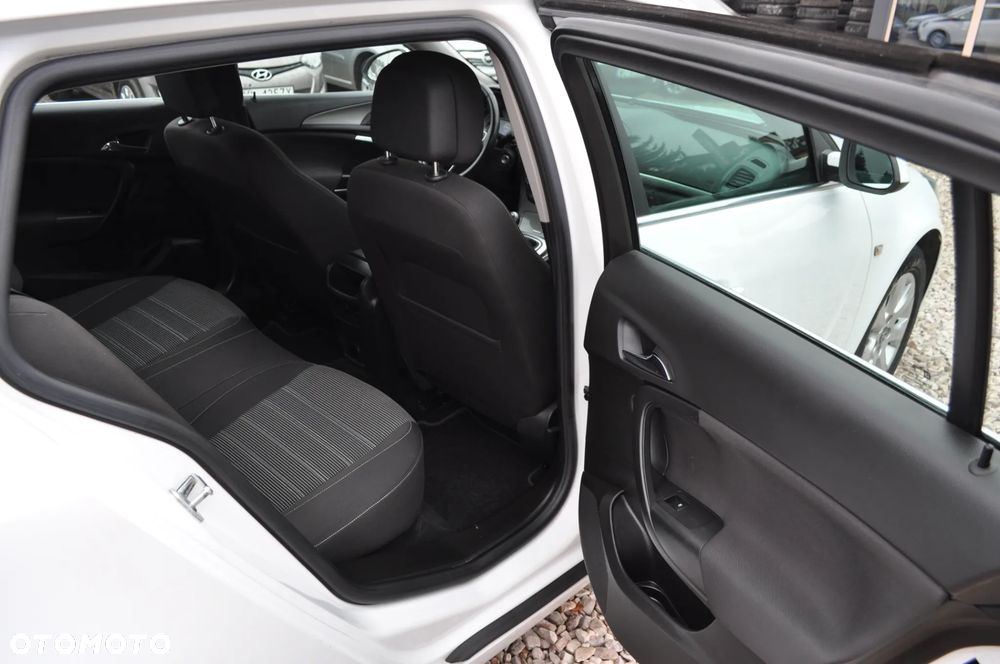 Opel Insignia 1.4 Turbo ecoFLEXStart/Stop Business Edition - 17