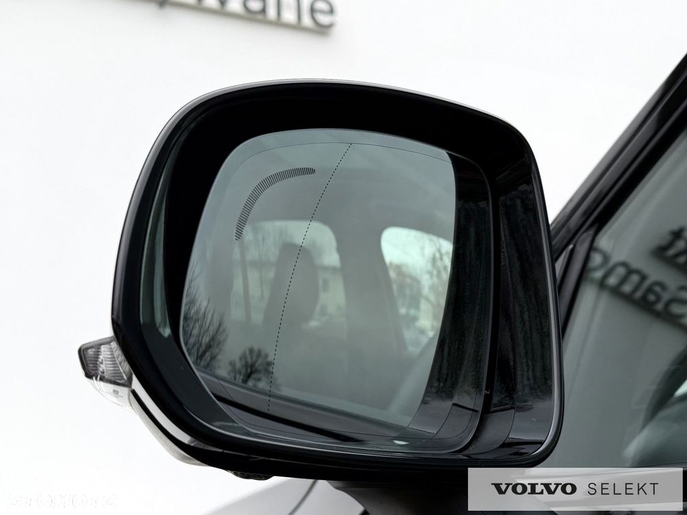 Volvo XC 90 - 10