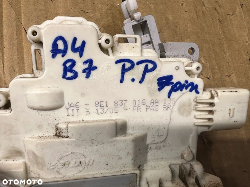 Zamek prawy przód przedni prawy Audi A4 B7 8E1837016AA - 4