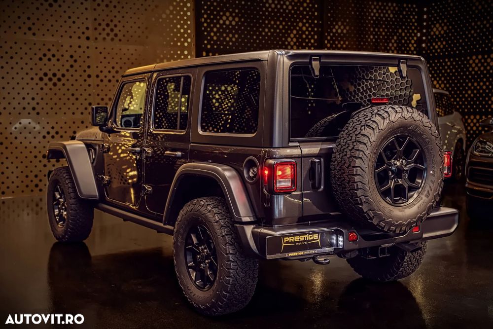 Jeep Wrangler 2.0 Turbo AT8 Sahara - 4