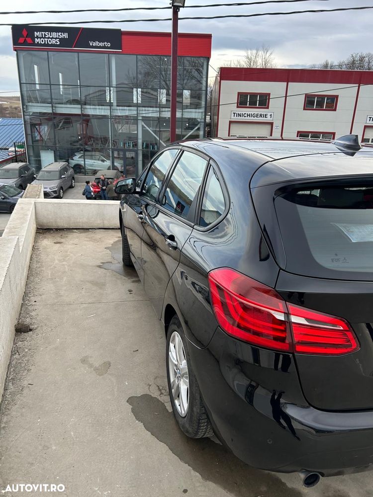 BMW Seria 2 218i AT Advantage - 6