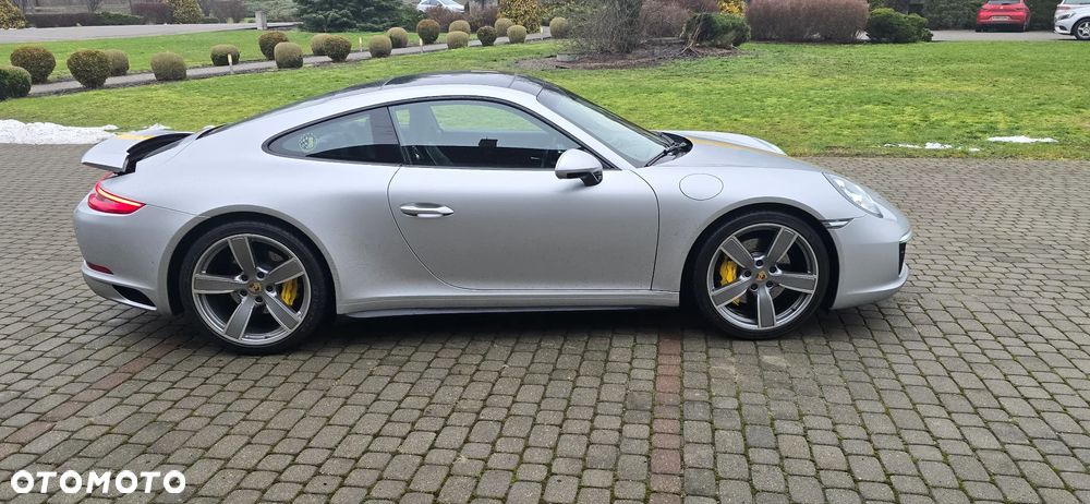 Porsche 911 Carrera 4S PDK - 11