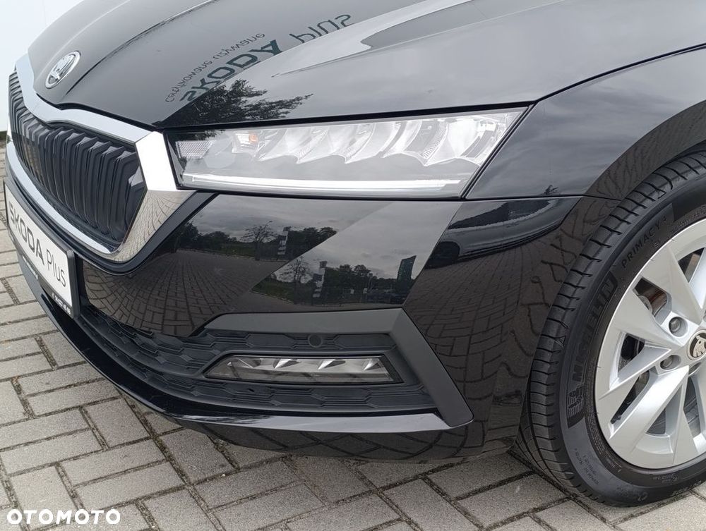 Skoda Octavia 1.5 TSI ACT Ambition - 8