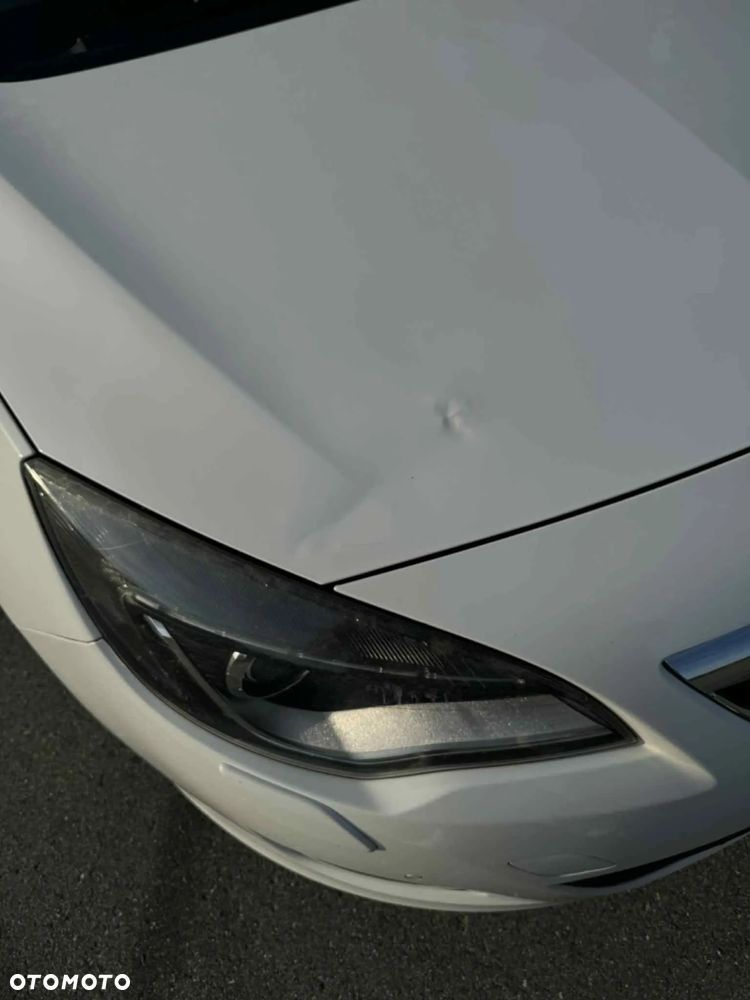 Opel Astra 1.6 Turbo Sport - 11