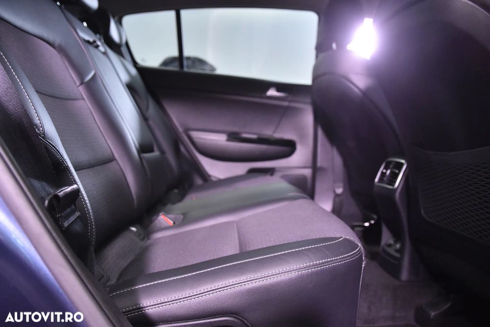 Kia Sportage - 12