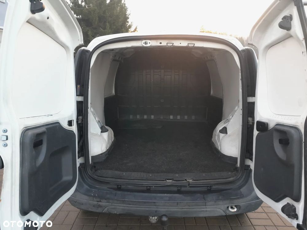 Dacia LOGAN Van - 11