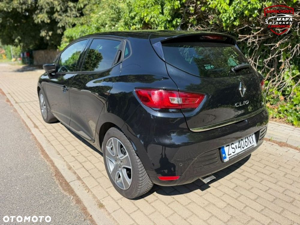 Renault Clio - 11