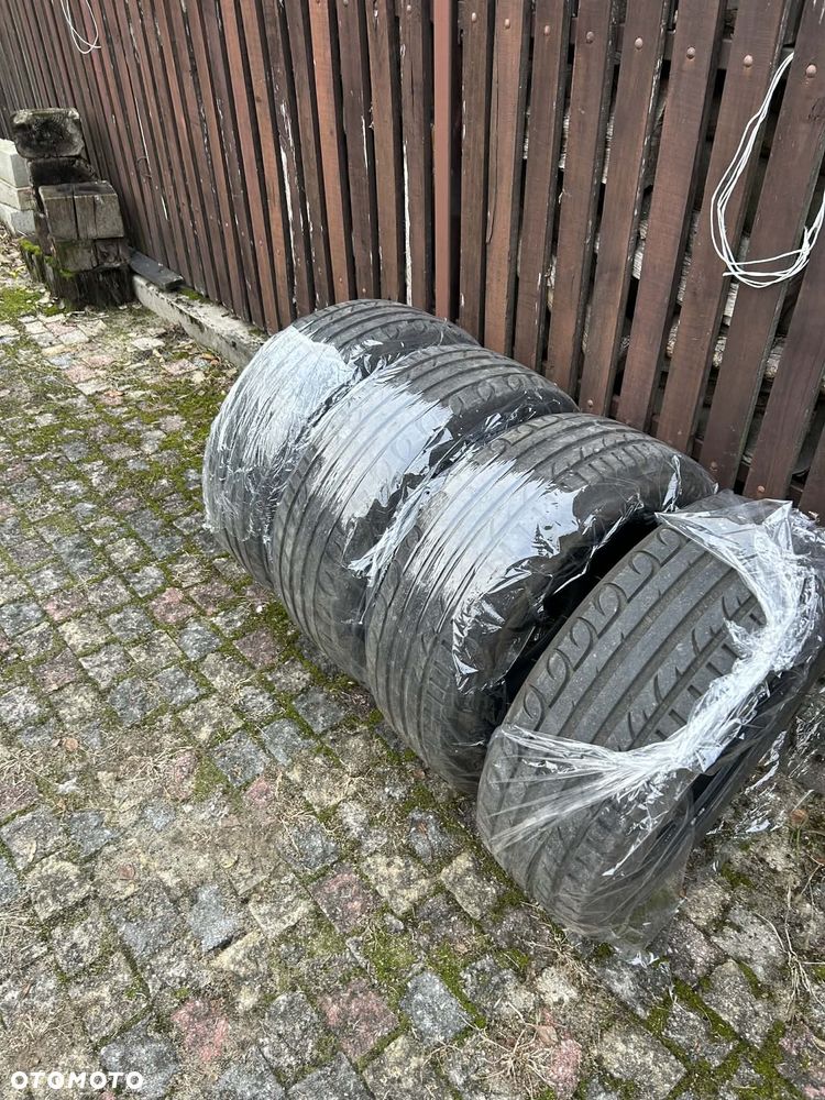 BMW X1 sDrive18i - 14