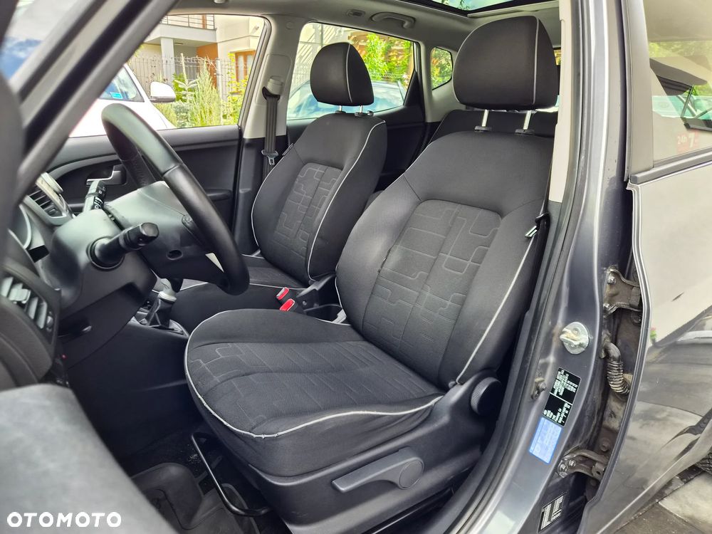 Kia Venga 1.4 L - 15