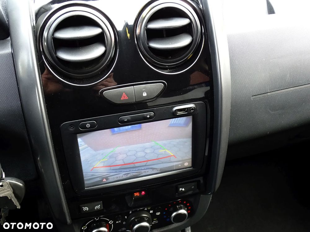 Dacia Duster 1.2 TCe Celebration - 21