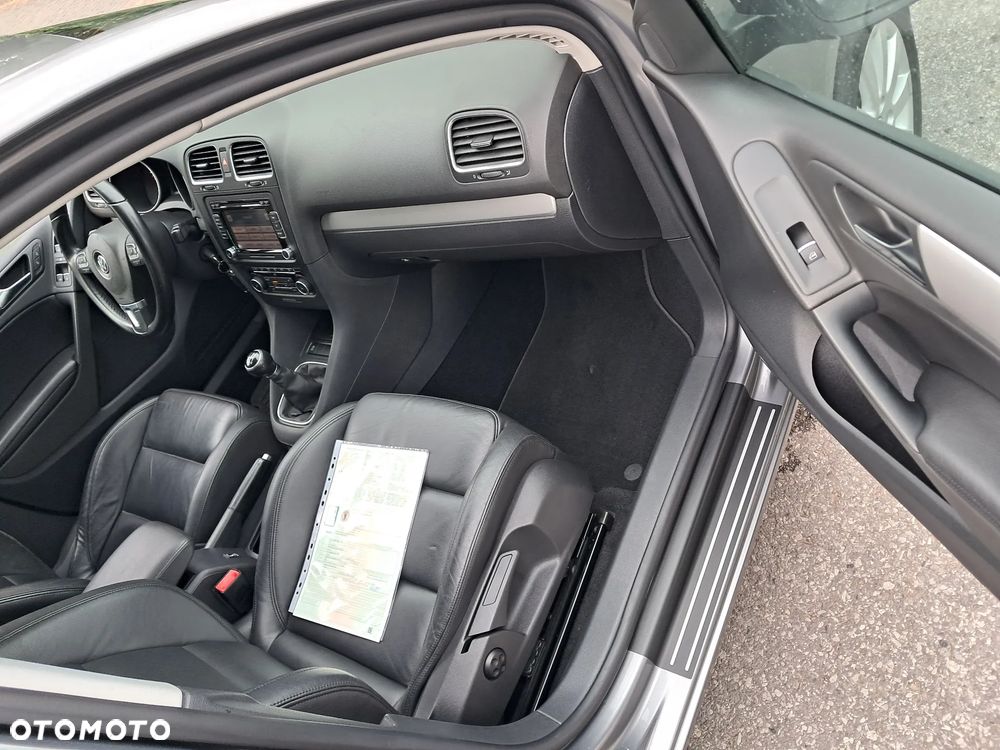 Volkswagen Golf 2.0 TDI DPF Highline - 3