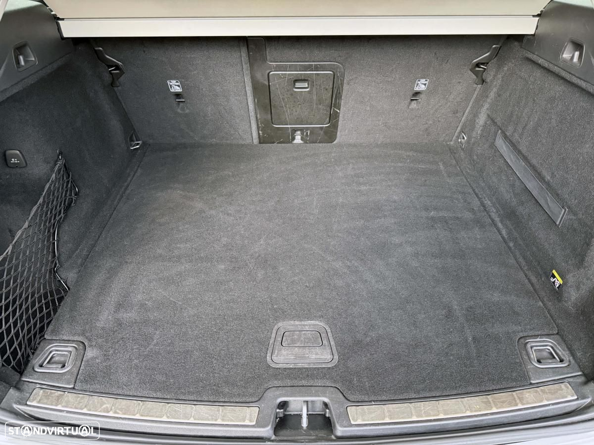 Volvo XC 60 2.0 D4 Momentum Plus Geartronic - 23