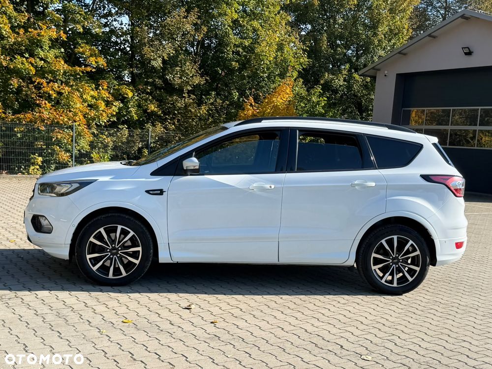 Ford Kuga 2.0 TDCi FWD ST-Line - 33