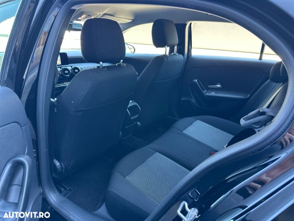 Mercedes-Benz A 180 - 20