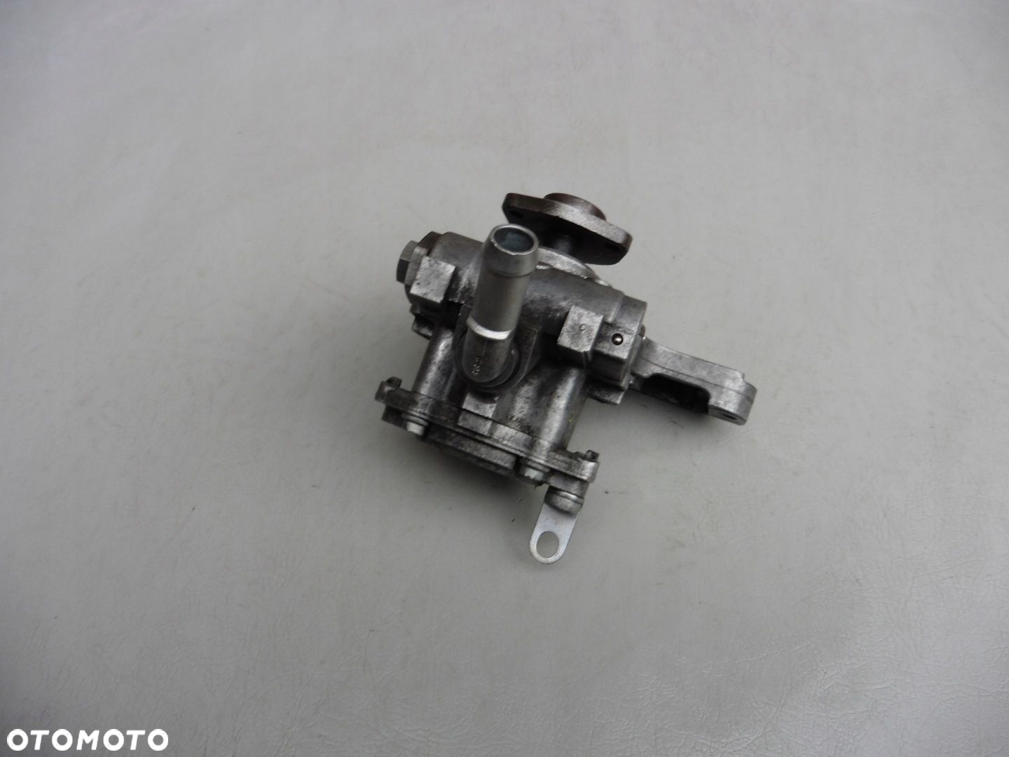 Pompa wspomagania BMW X1 E84 E87 E90 E91 E92 2,0 D N47 19A11 - 3
