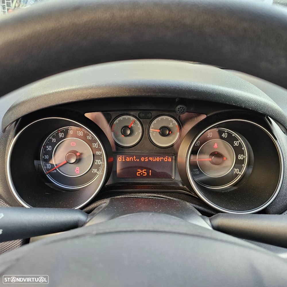 Fiat Punto - 25
