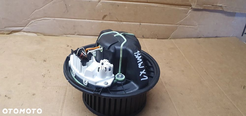 Wentylator silnik dmuchawy nagrzewnicy BMW X1 E84 Lift 6933664 - 2