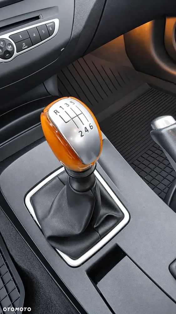 Renault Laguna 2.0 Expression - 19