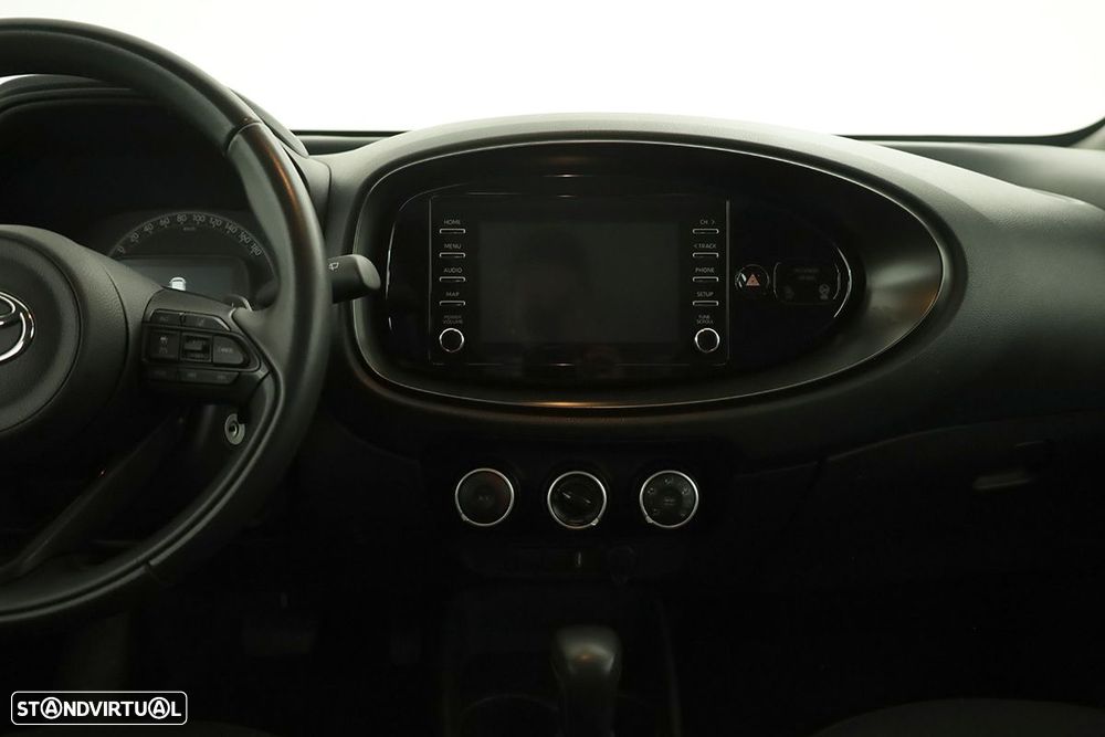 Toyota Aygo X - 8
