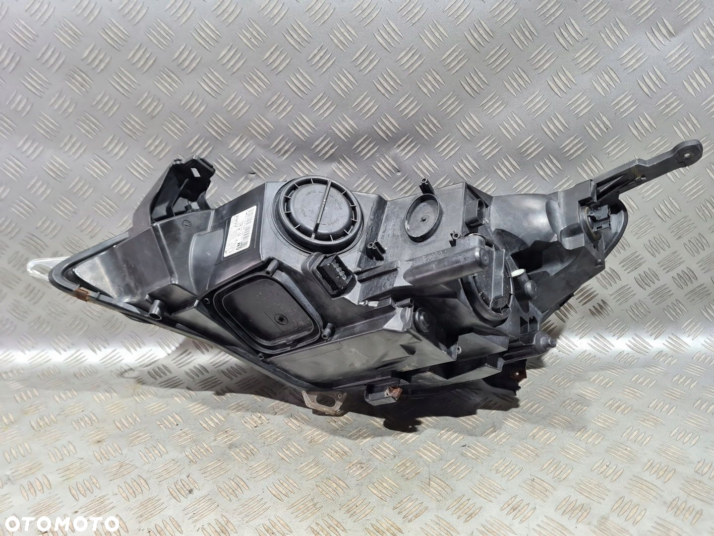 LAMPA PRAWA PRZEDNIA ASTRA J GTC CASCADA ANGLIK - 4