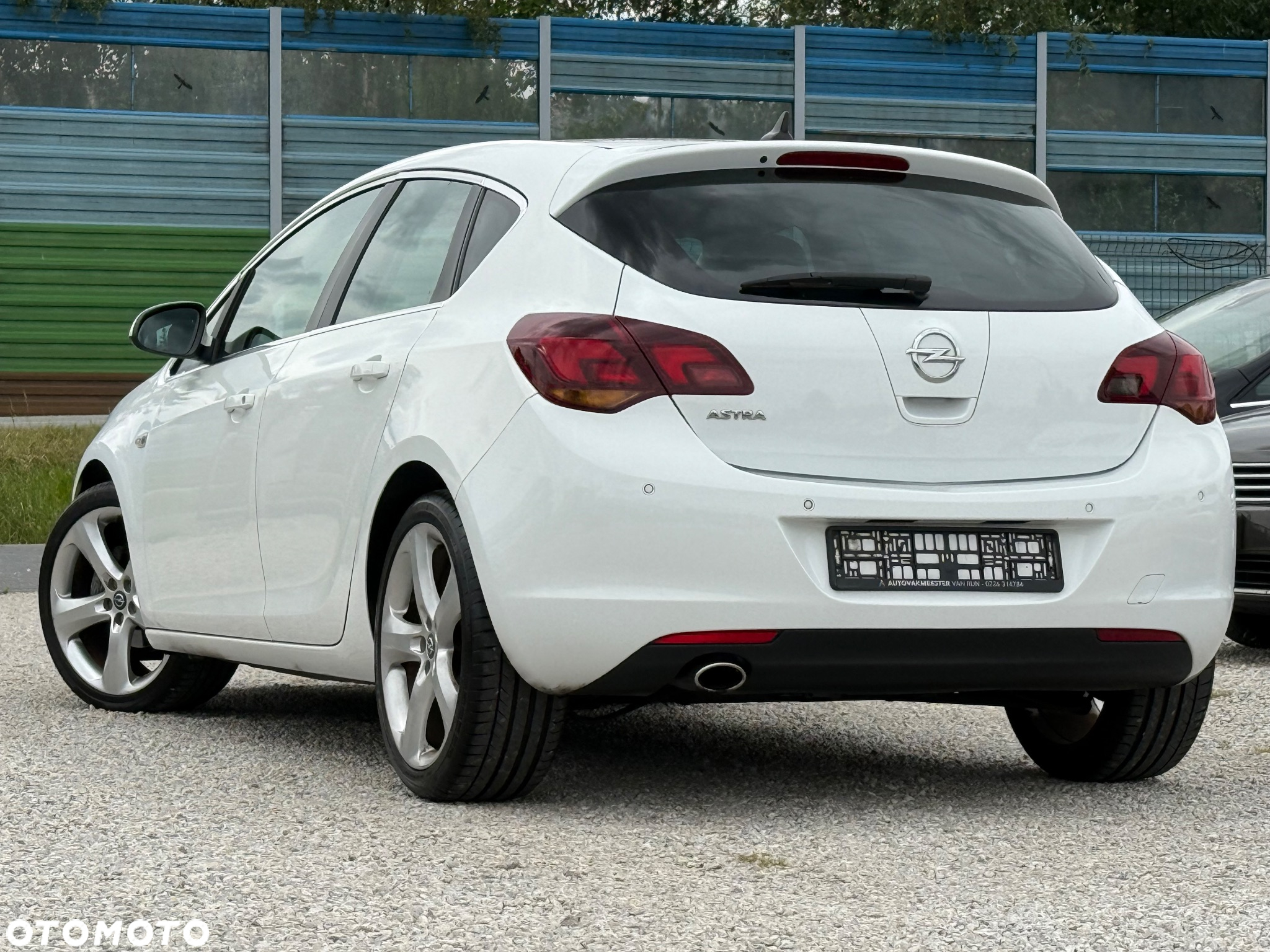 Opel Astra 1.4 Turbo Cosmo - 6