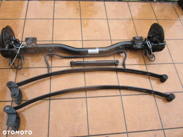 VW CADDY 2K5 LIFT BELKA TYŁ OŚ bez RESOR PODWÓJNY - 3