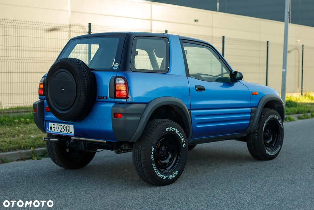 Toyota RAV4 2.0 Special - 10