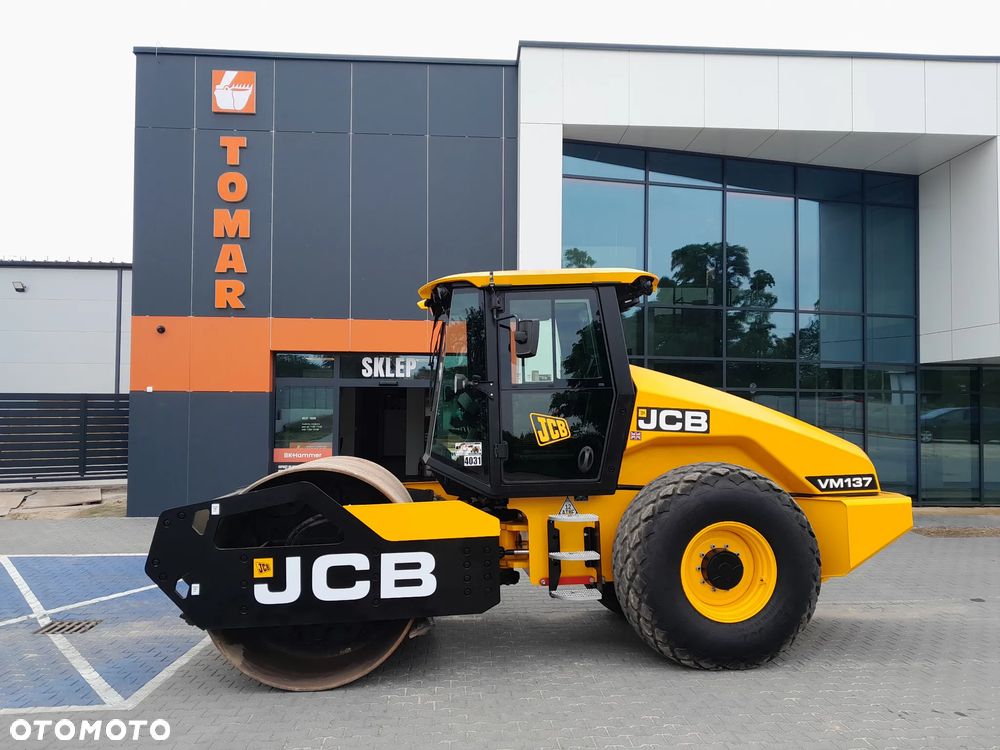 JCB VM137D - 2