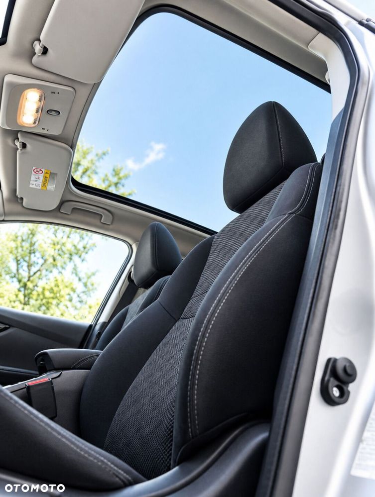 Nissan Qashqai 1.2 DIG-T N-Connecta - 23