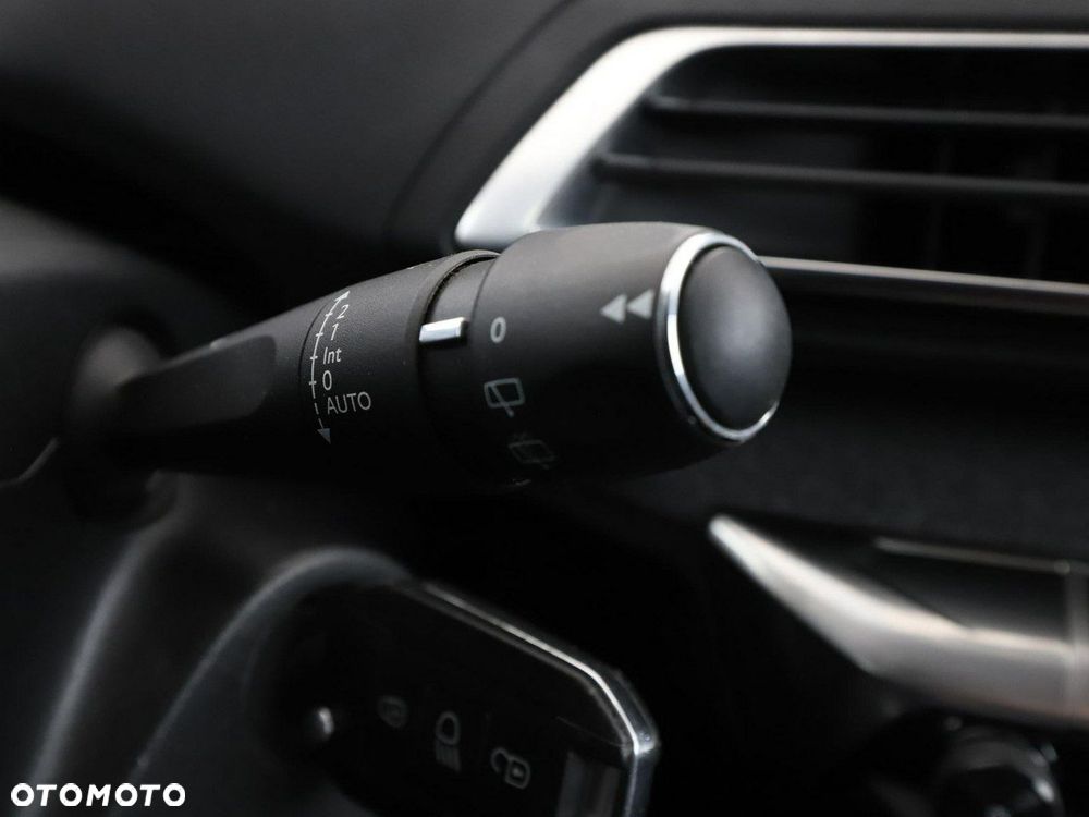 Peugeot 5008 1.5 BlueHDi Allure S&S - 35