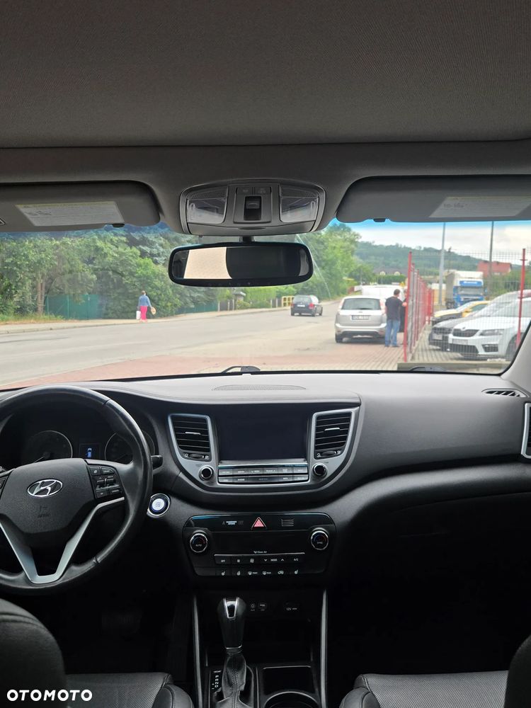 Hyundai Tucson - 13