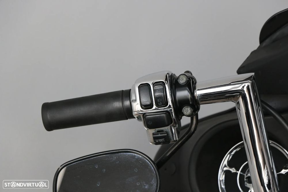 Harley-Davidson Street Glide - 6