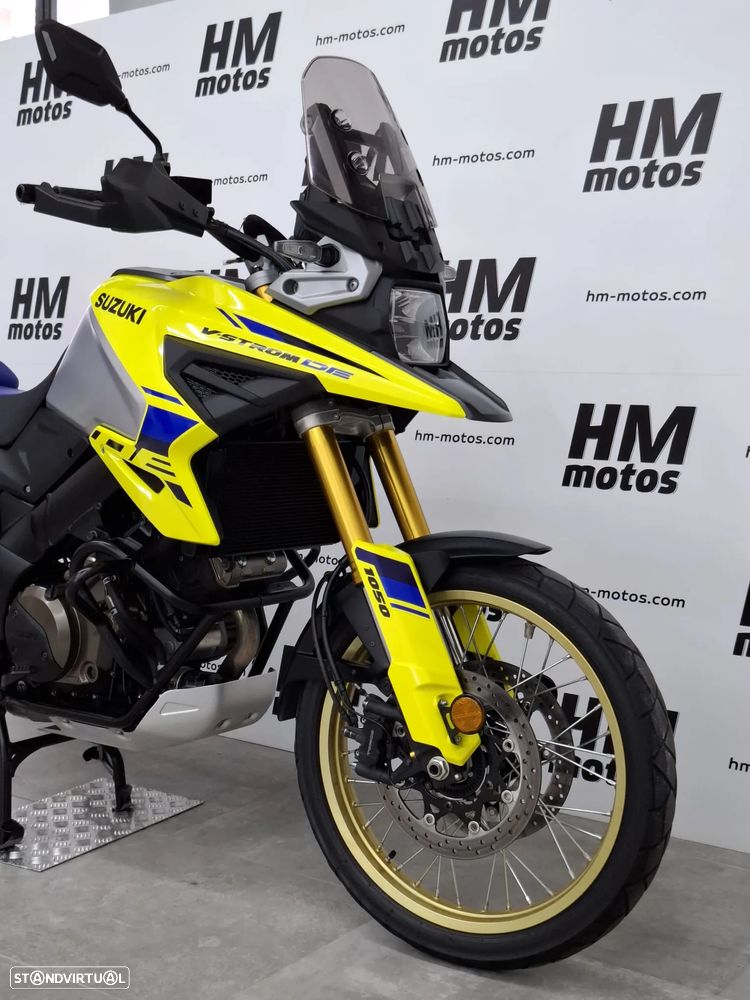 Suzuki DL 1050 DE - V STROM - 12