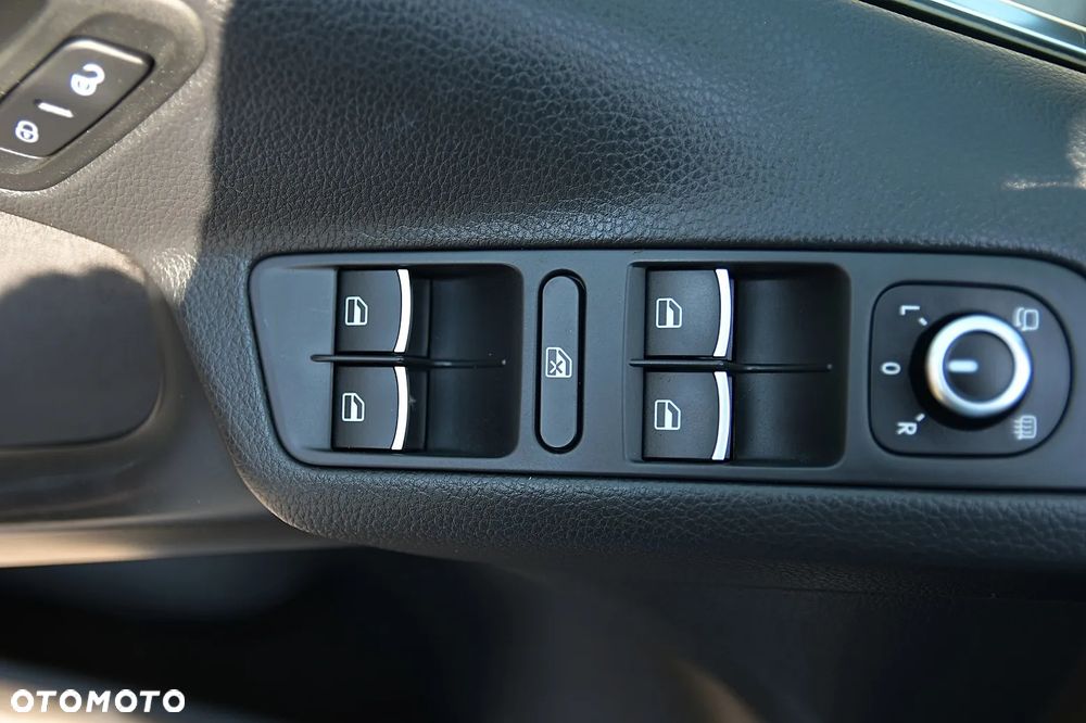 Volkswagen Tiguan 2.0 TDI DPF BlueMotion Technology Cup Sport & Style - 29