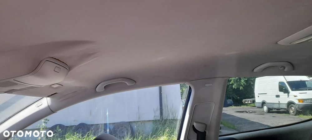 PODSUFITKA VW GOLF V  3 drzwi - 2