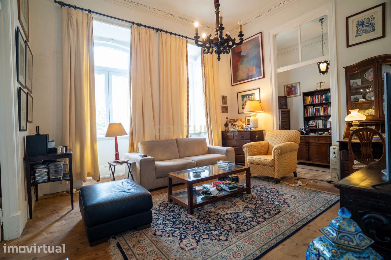 Apartamento T6 | 160m² | Avenida Almirante Reis - Grande imagem: 2/53