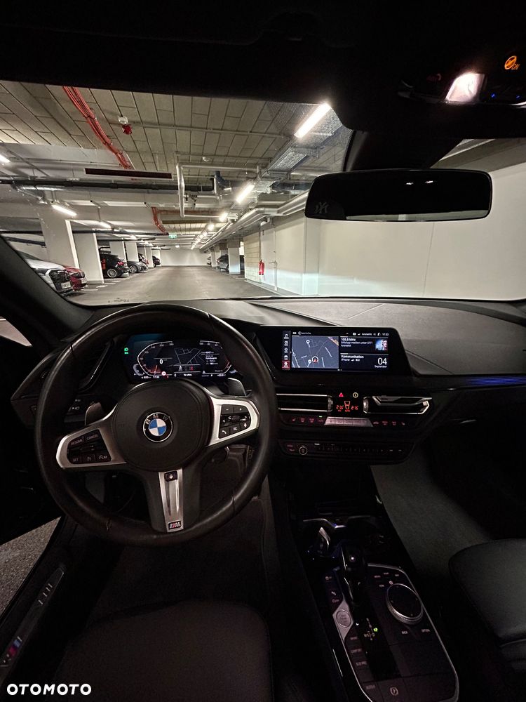 BMW Seria 2 220i M Sport - 10