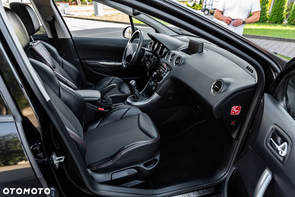 Peugeot 308 200 THP GTi - 32