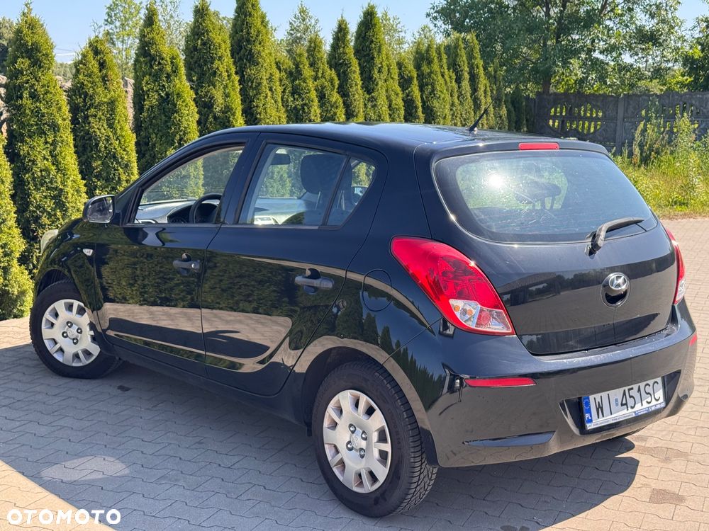 Hyundai i20 1.2 Trend - 14
