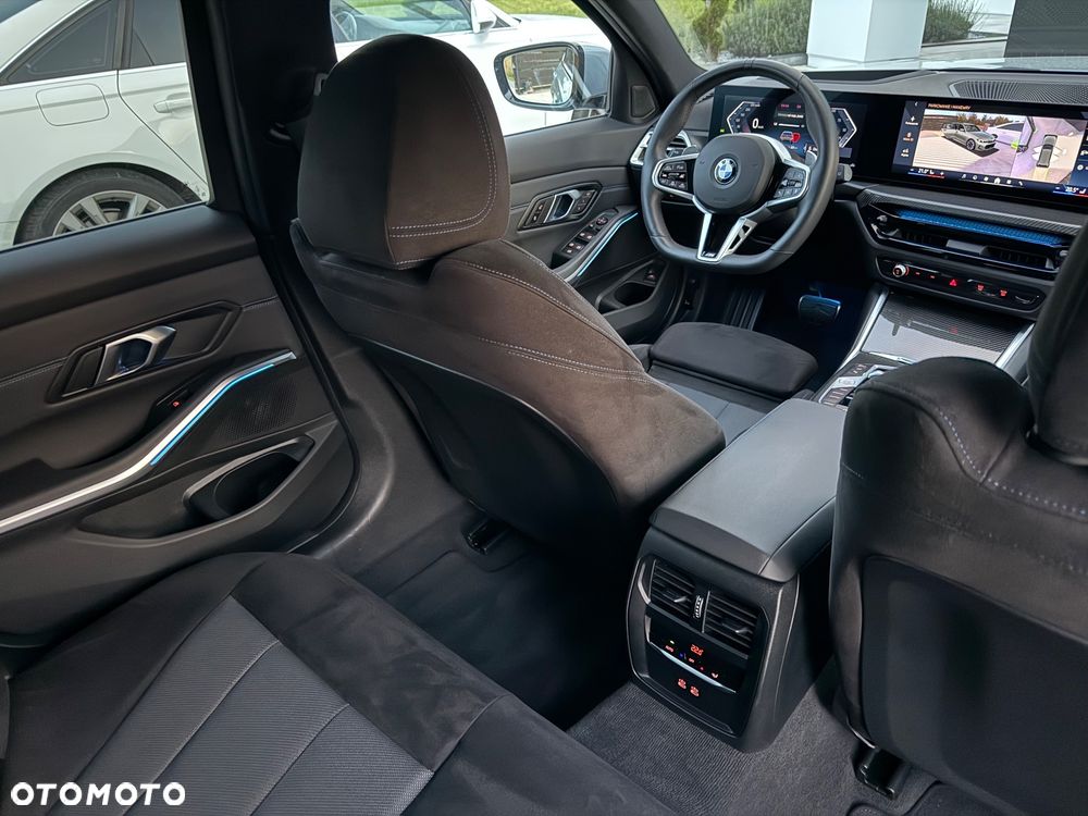 BMW Seria 3 320d xDrive M Sport sport - 30