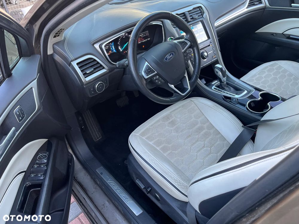 Ford Mondeo 2.0 CVT VIGNALE - 12