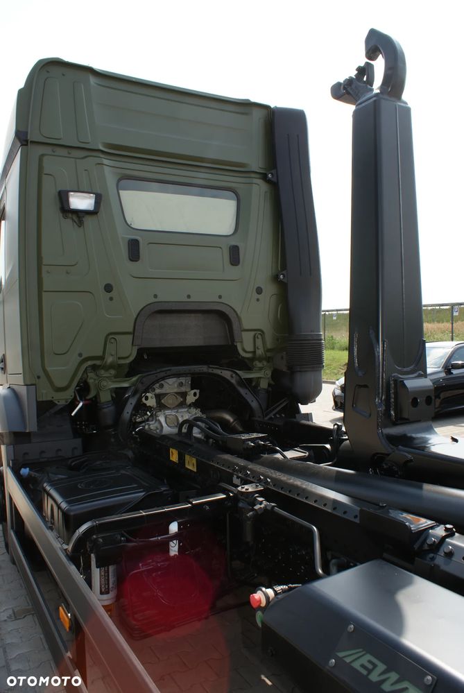 Mercedes-Benz ACTROS - 6