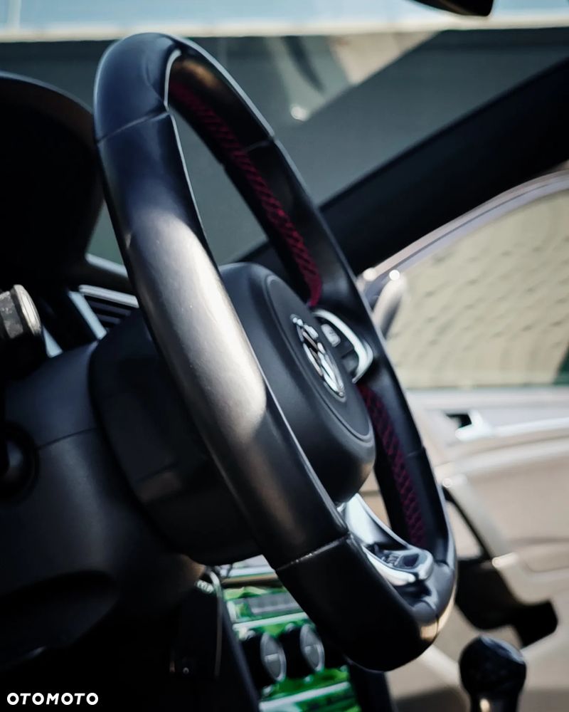 Volkswagen Golf 2.0 TSI BMT GTI Performance - 32