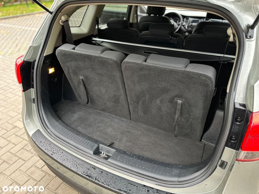Kia Carens 1.6 GDI Business Line 7os EU6 - 34