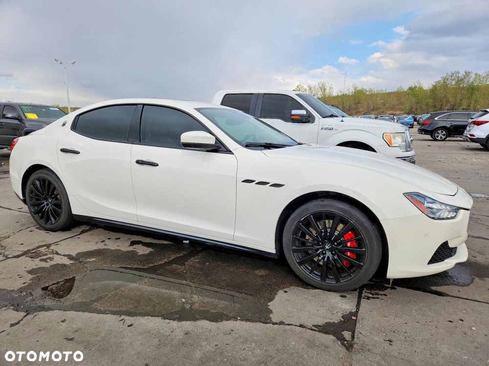 Maserati Ghibli Modena S Q4 - 4