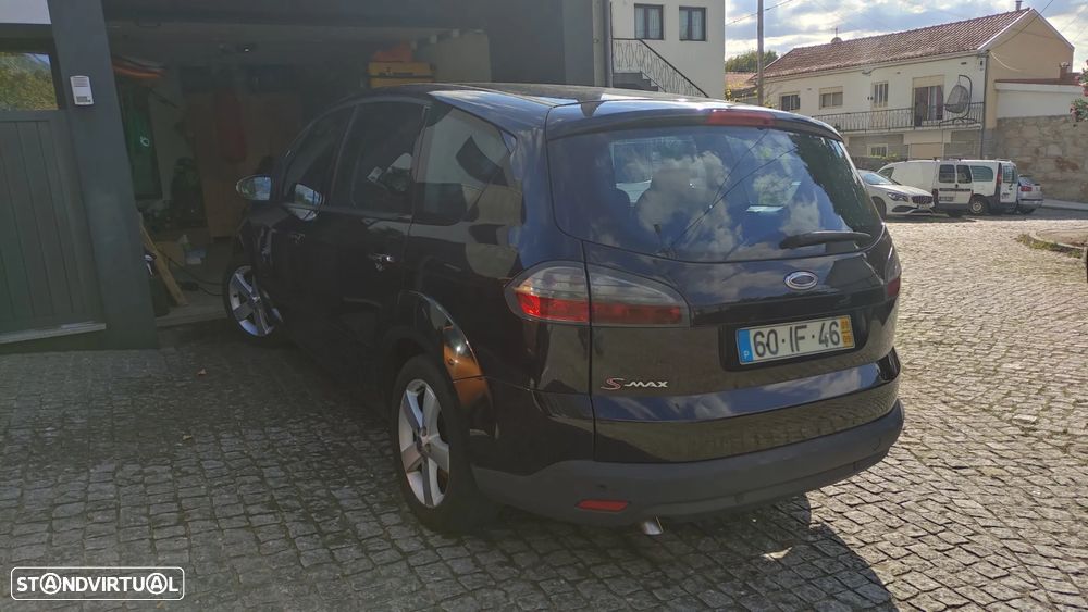 Ford S-Max 2.0 TDCi Titanium 7L - 3